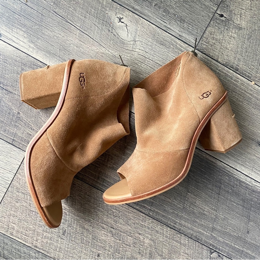 NWT UGG Tan Brown Suede Open Toe Bootie Back Zipper Chunky Heel Size 11
